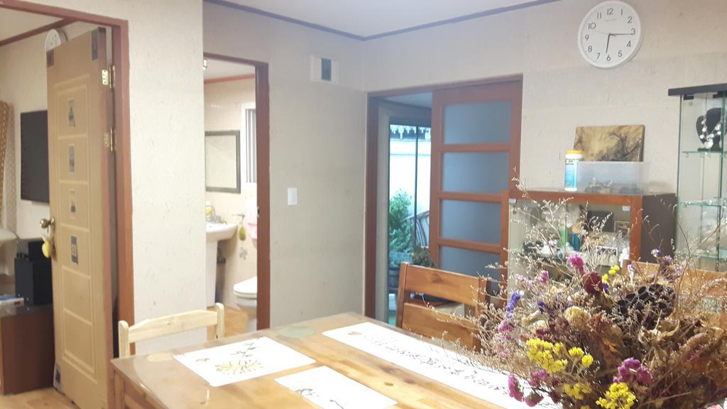 Lydia Craft Guesthouse Σεούλ Εξωτερικό φωτογραφία